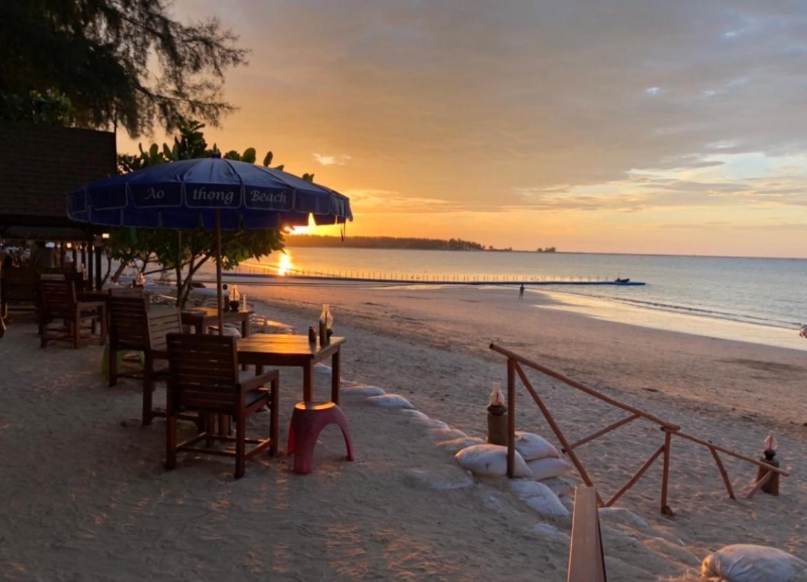 Resort Ao Thong 3*
