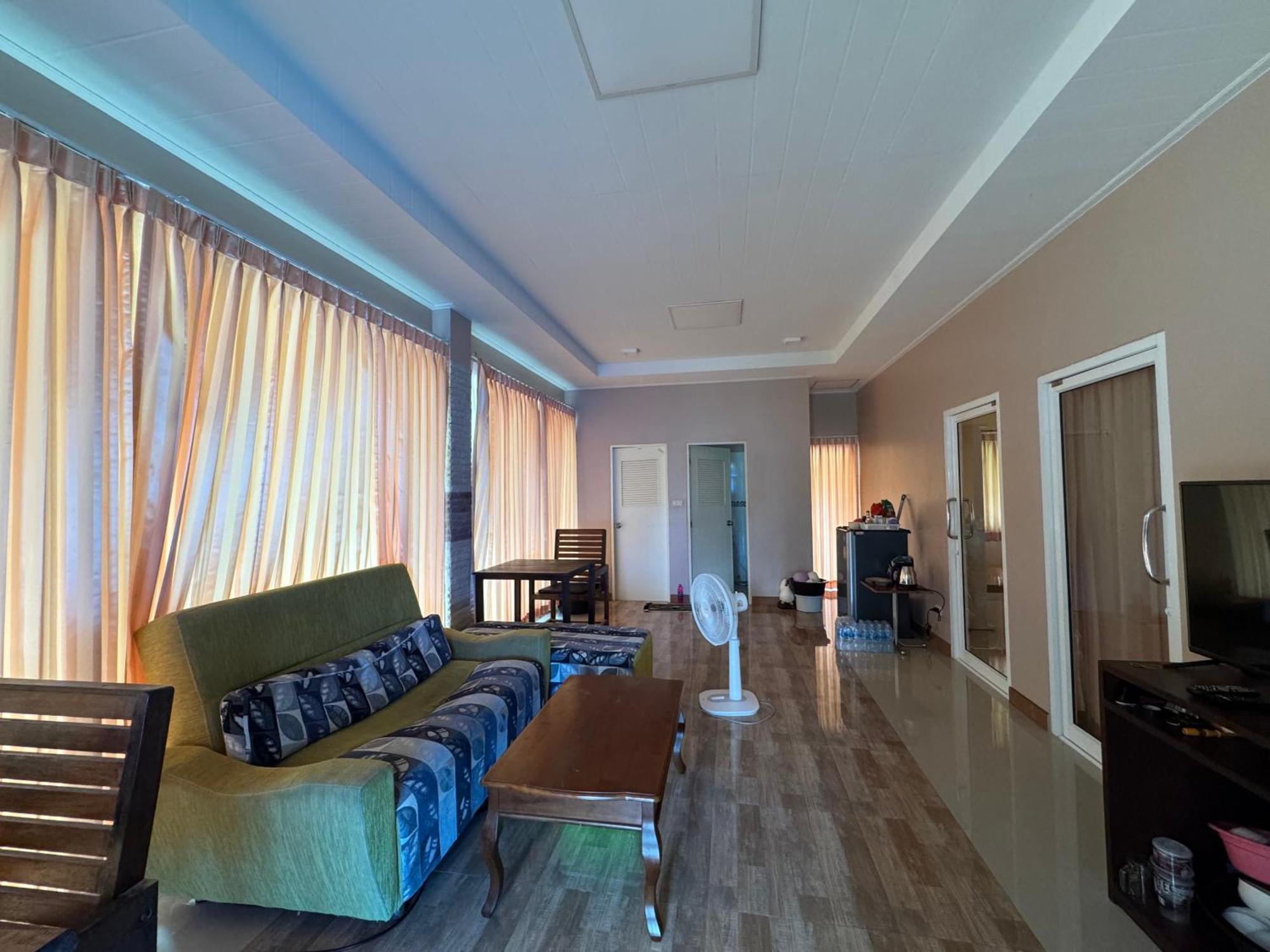 Resort Ao Thong 3*